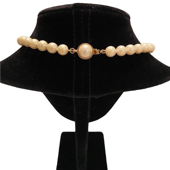 Carolee Classic Single Strand Faux Pearl Necklace with Gold Clasp - 17” Length - Picture 3 of 6